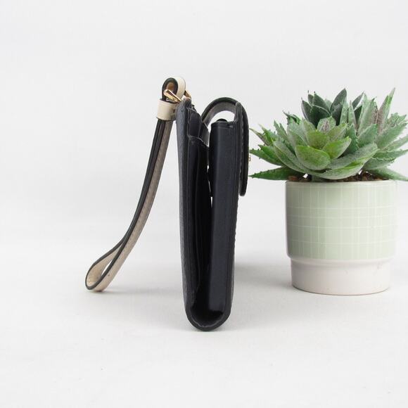 Coach Signature Colorblock Tech Phone Wallet - Picture 6 of 9